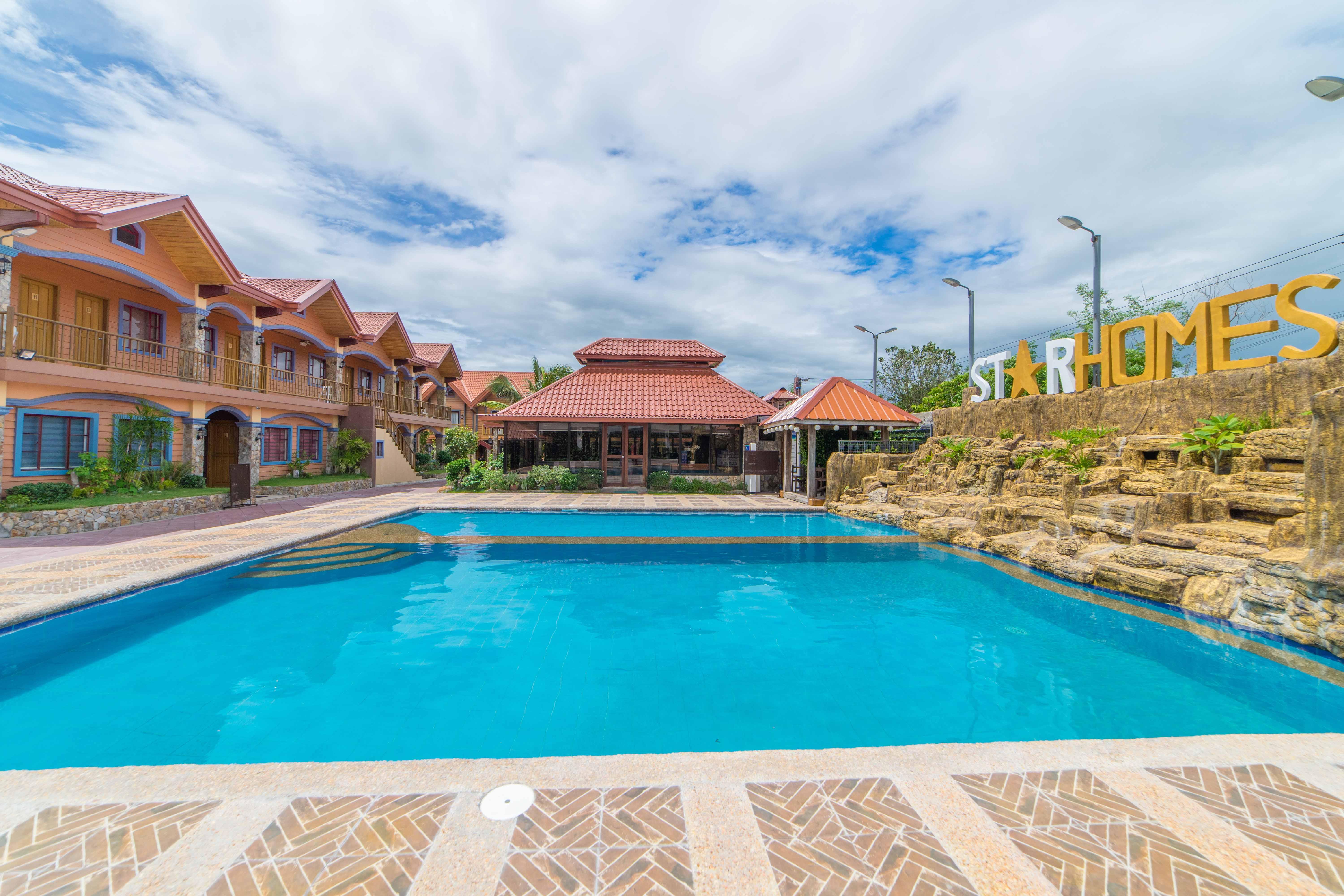 RedDoorz Plus @ Starhomes Olivianville Tarlac City Exterior foto