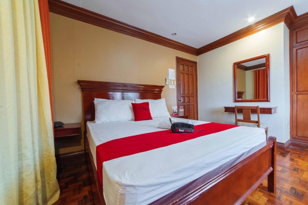 RedDoorz Plus @ Starhomes Olivianville Tarlac City Exterior foto